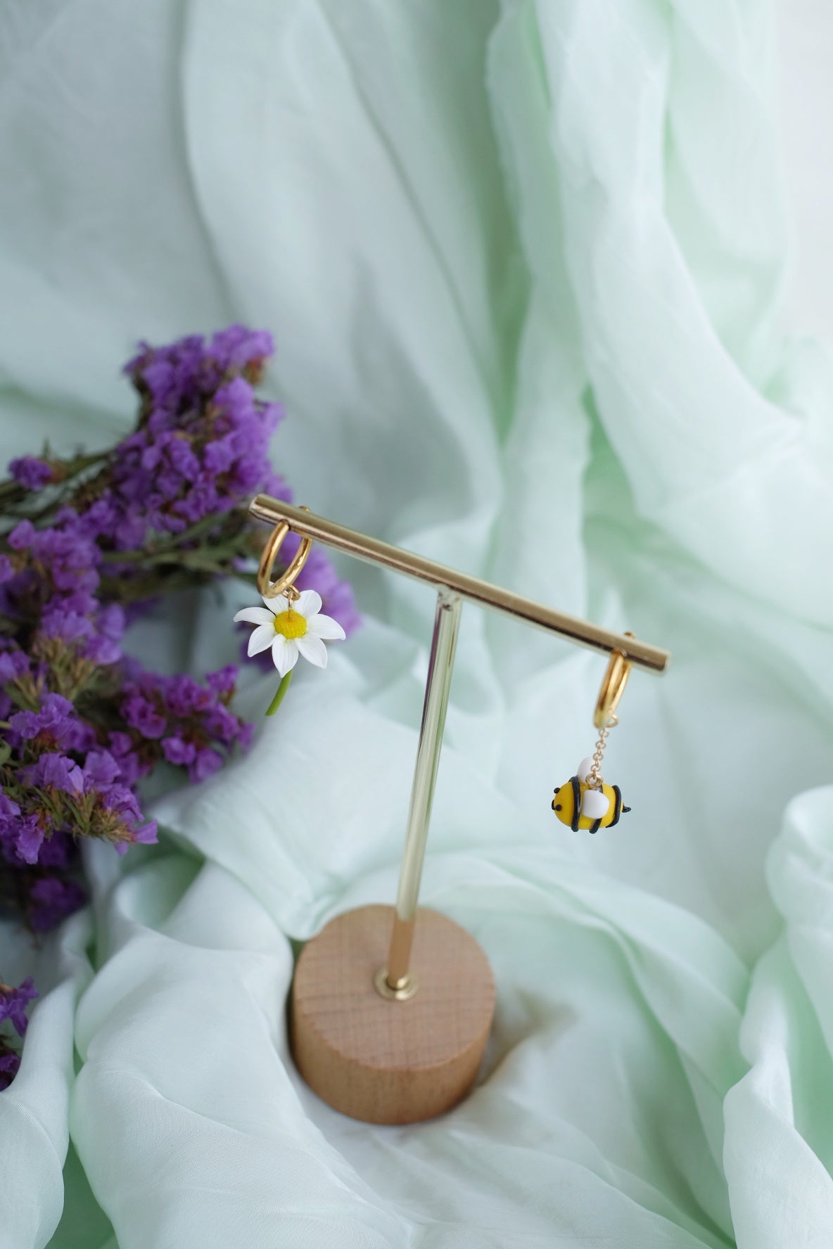 Daisy’s Little Helper Earrings