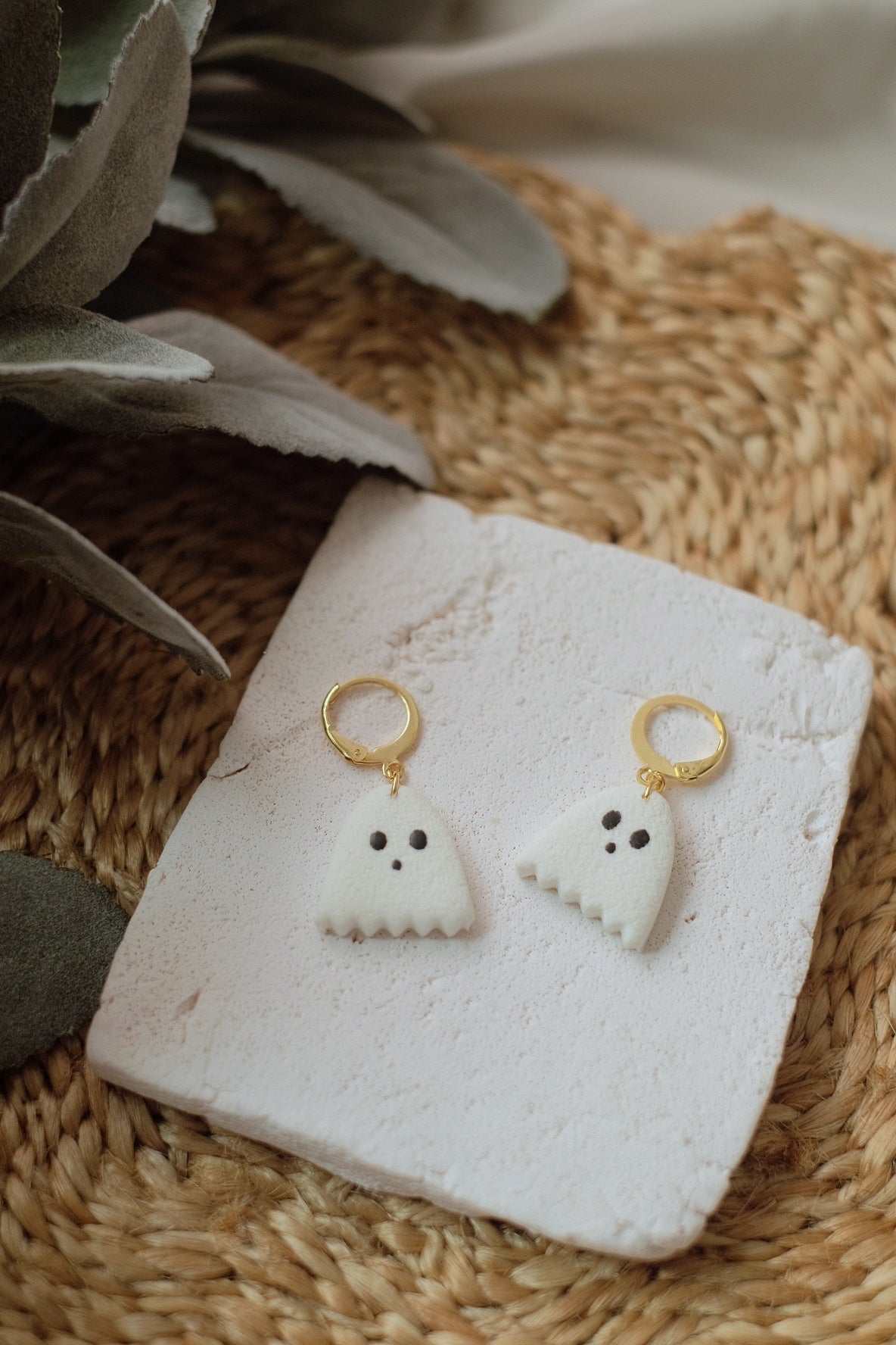 Adorable Ghosts Hoops
