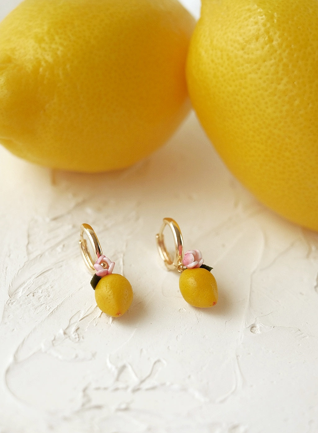 Sour Surprise Thick Hoops (Round)