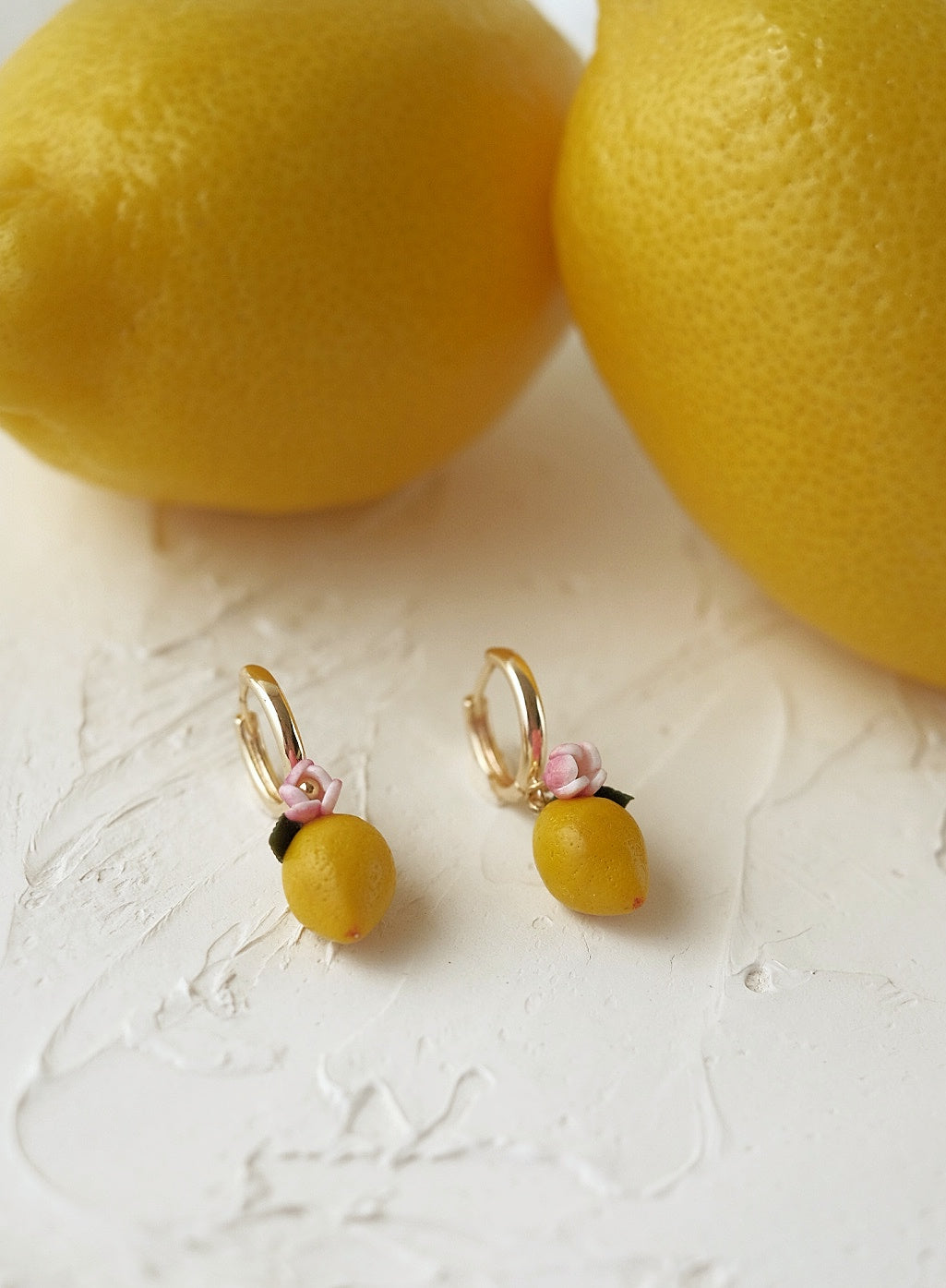 Sour Surprise Thick Hoops (Round)