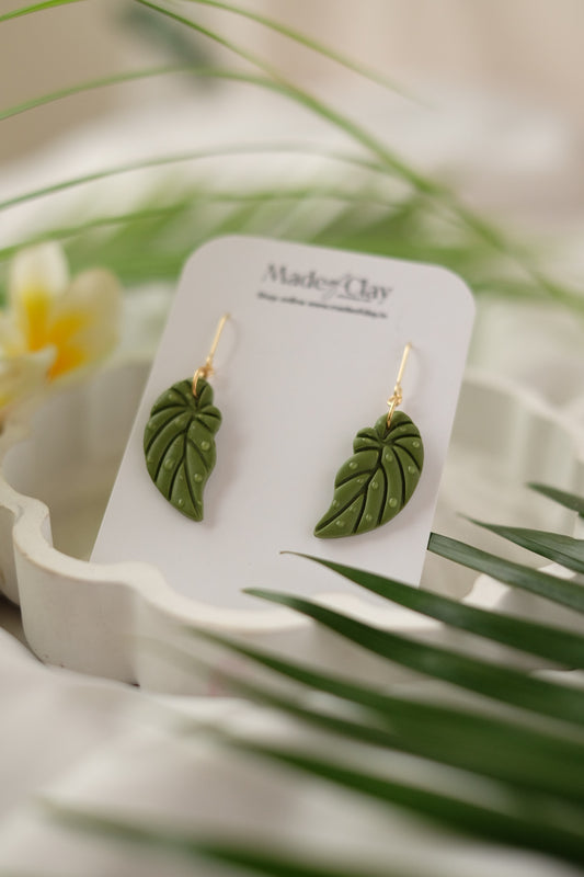Begonia Earrings