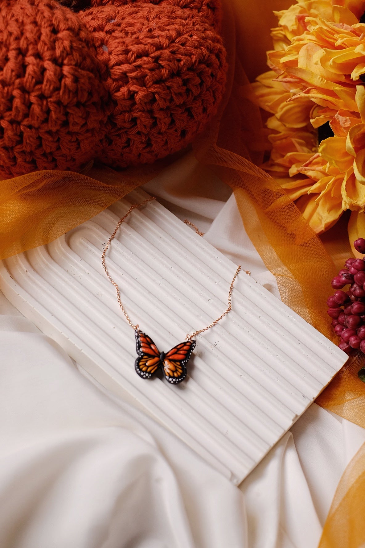 Flutterby Pendant