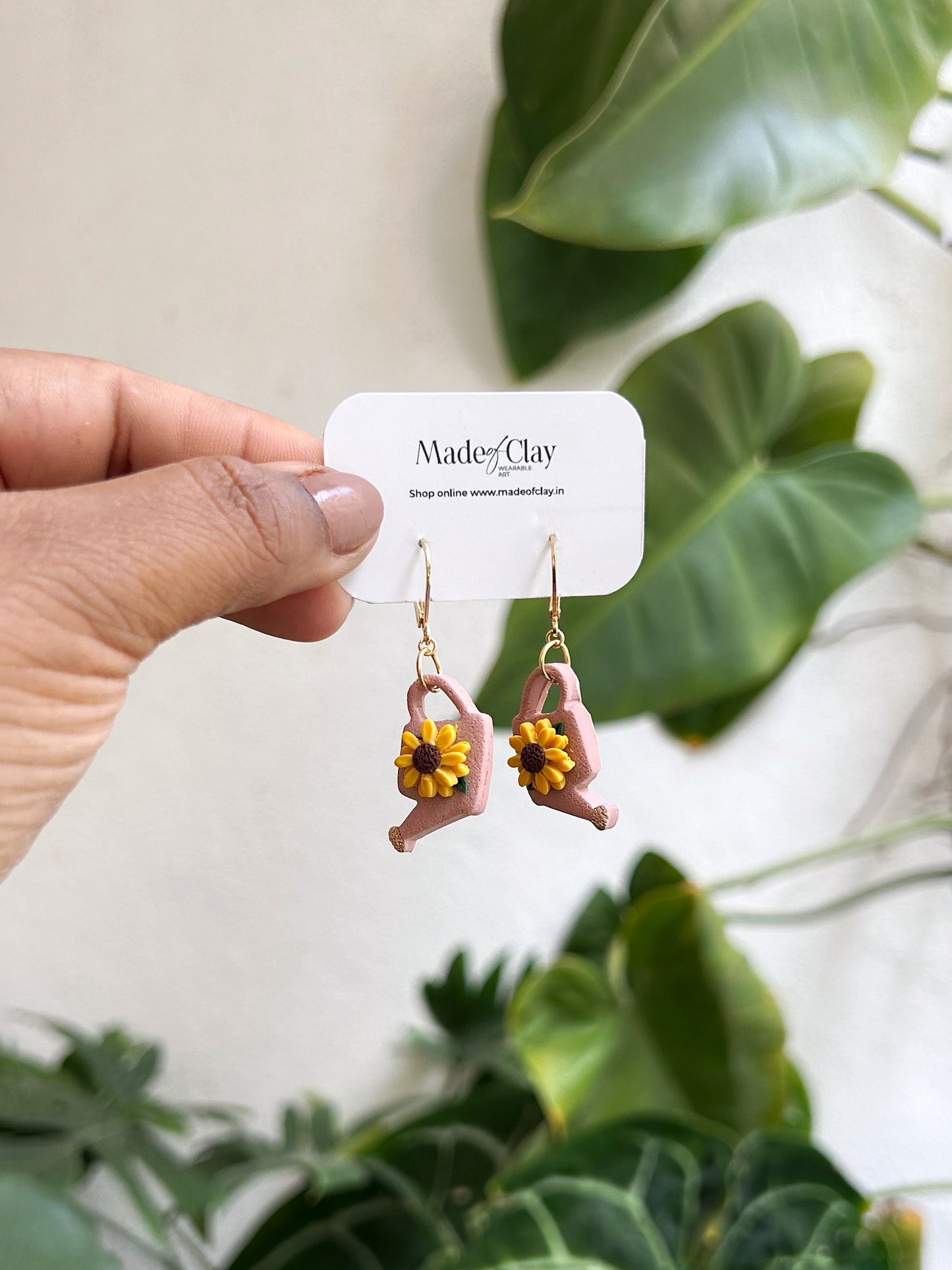 Sunny Watercan Earrings