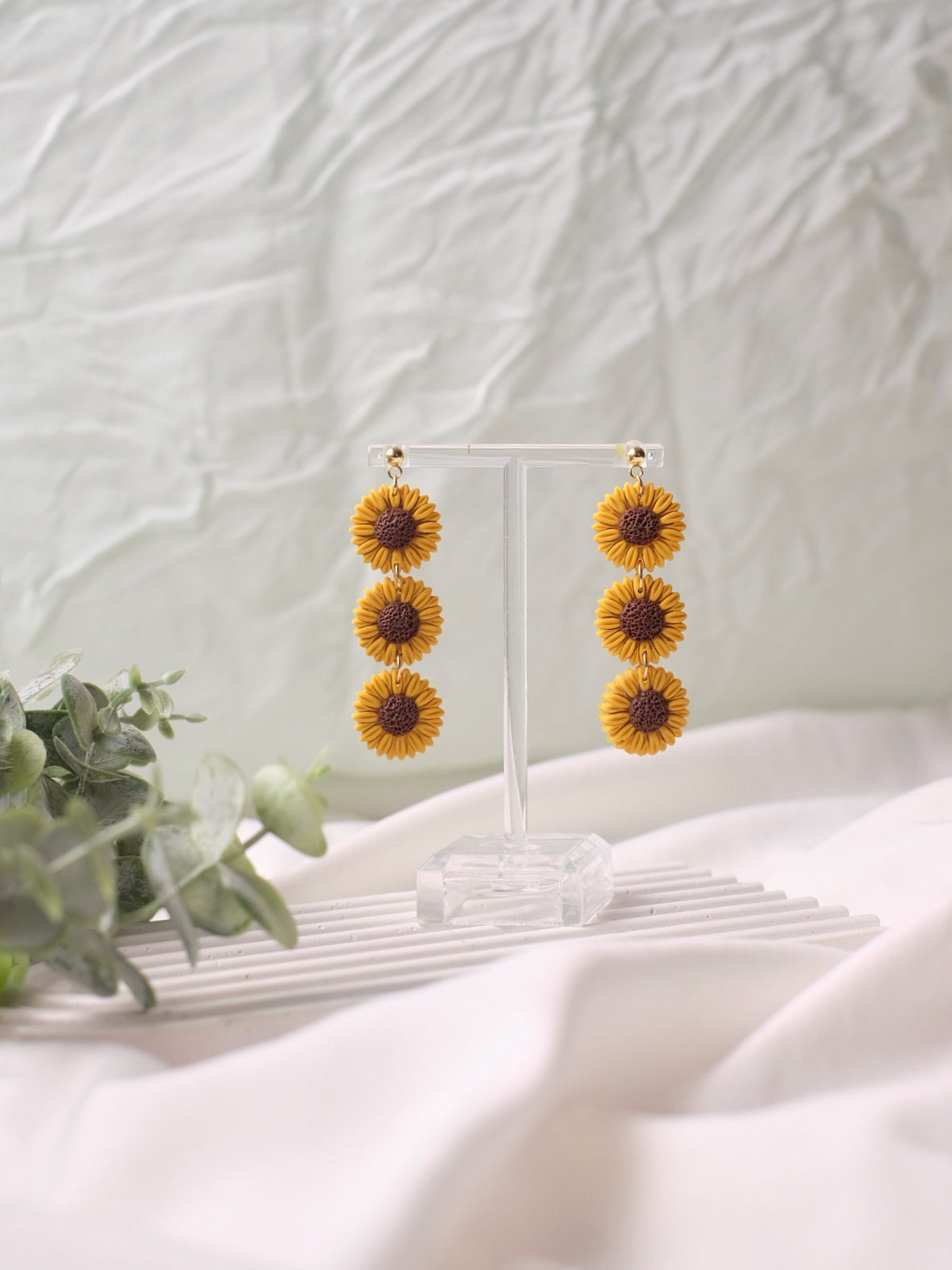 Sunny Dangles (3 tier)
