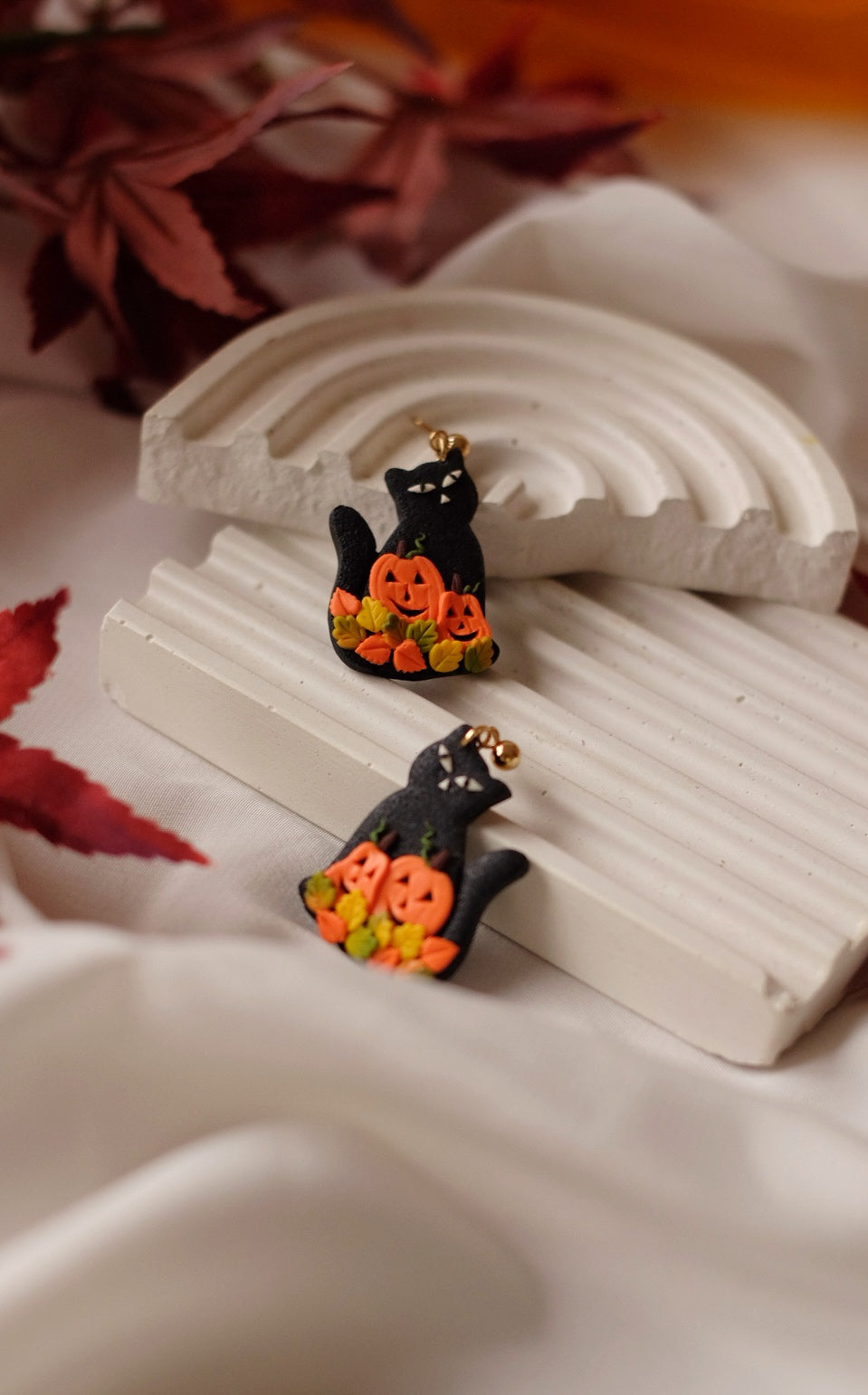The Jack-o'-Lantern Kitties Earrings