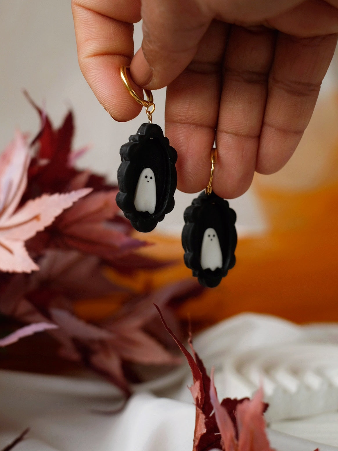 Ghost-in-a-Frame Hoops