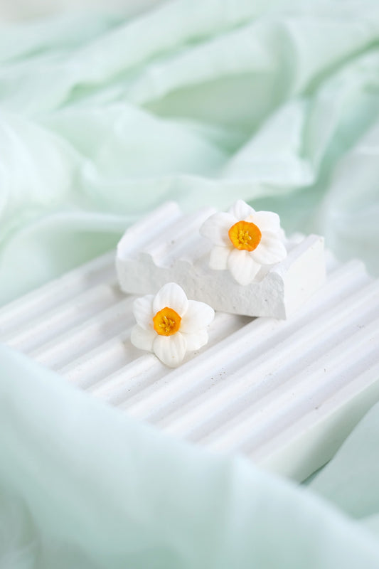 Narcissus Studs