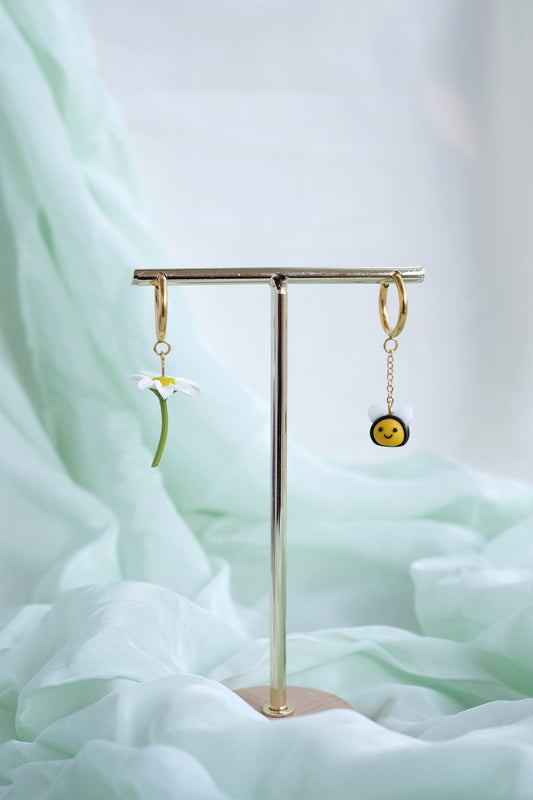 Daisy’s Little Helper Earrings