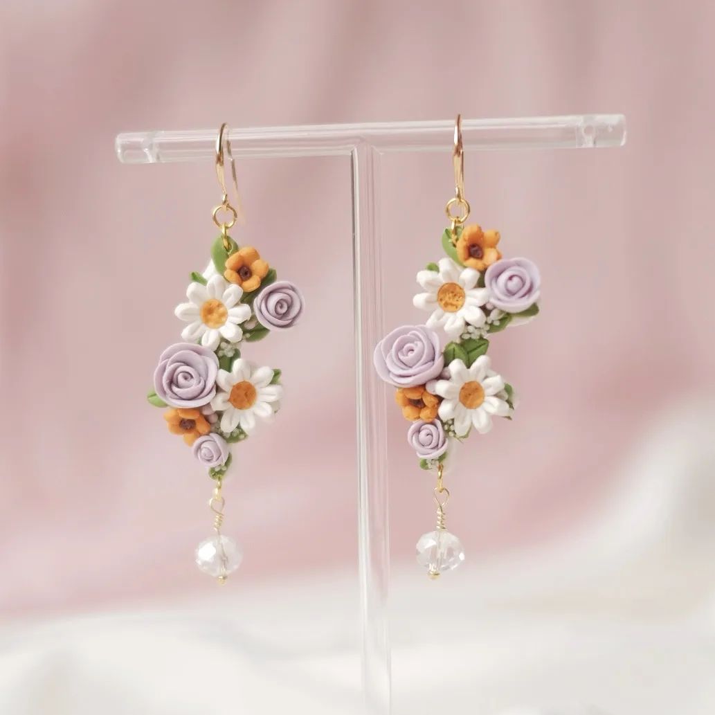 Daisies And Roses