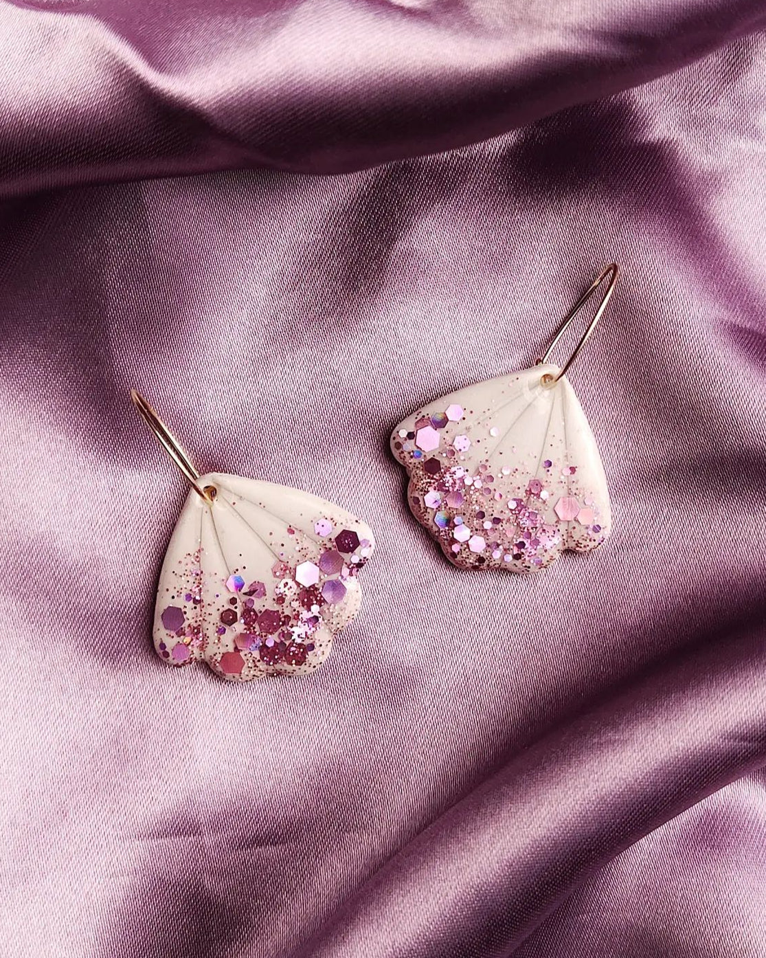 Sparkling Seashell